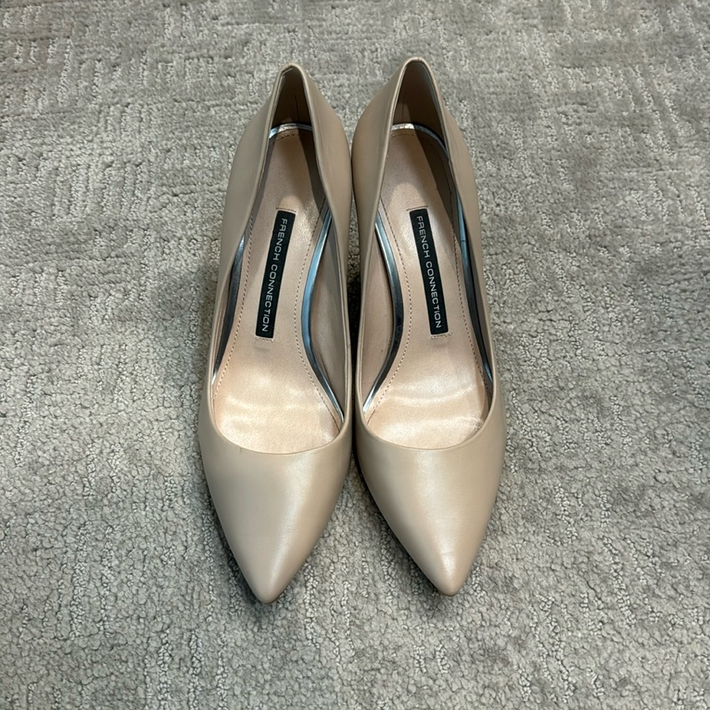 French Connection Nude Pumps